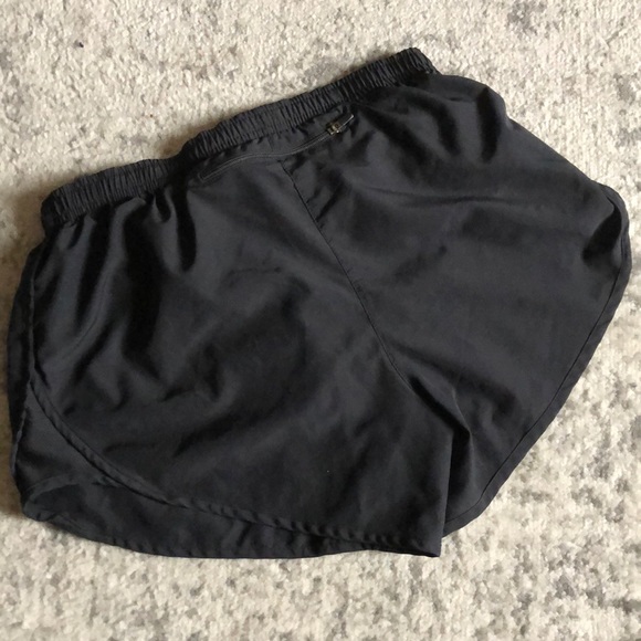 Nike Shorts - Picture 2 of 2